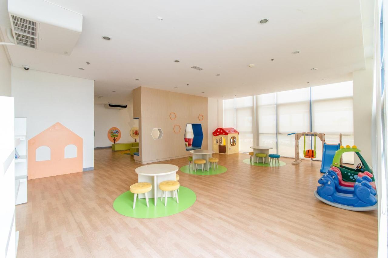 Omp 15C-T2, Seaview, Pool & Beach Access, Near Airport, Fast Wi-Fi, Netflix Punta Engaño Eksteriør bilde